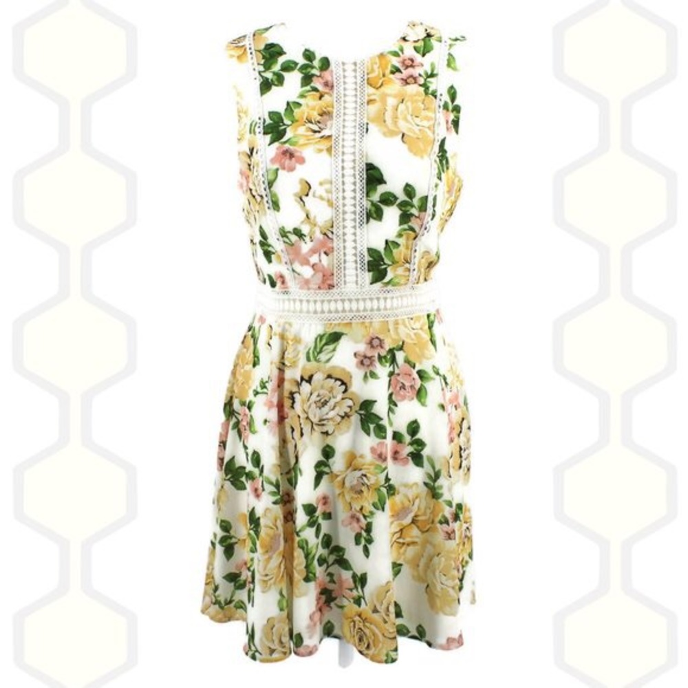 Belle Disney dress M yellow flowers